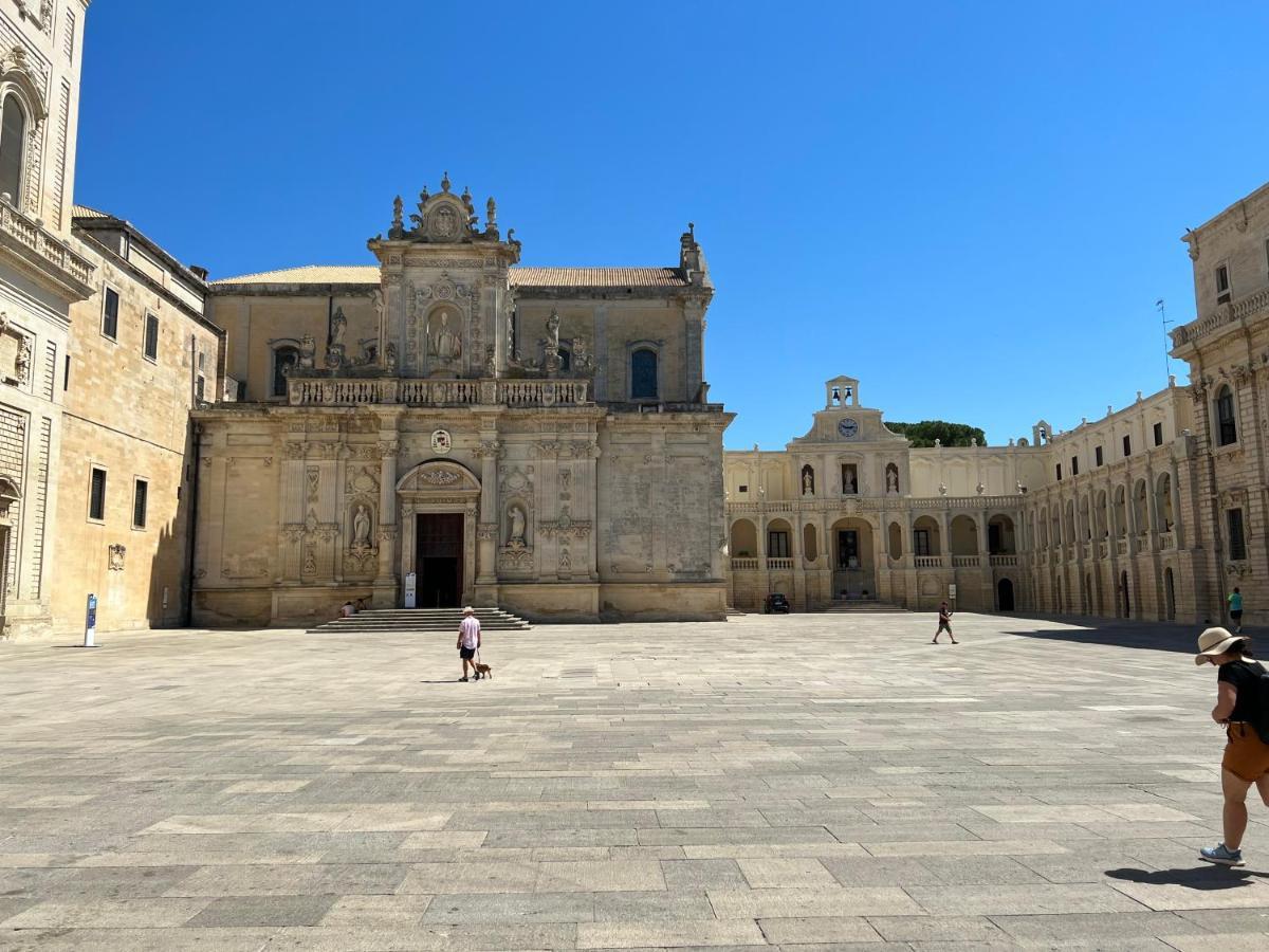 Ai Propilei Del Duomo Luxury Suite Lecce Eksteriør bilde